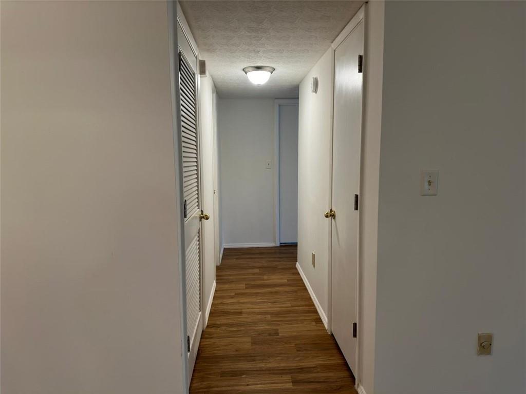 910 Woodcliff Drive Unit 910, Sandy Springs, Georgia 30350, 2 Bedrooms Bedrooms, ,2 BathroomsBathrooms,Residential,Sold,910 Woodcliff Drive Unit 910,7331177
