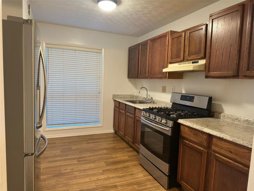 910 Woodcliff Drive Unit 910, Sandy Springs, Georgia 30350, 2 Bedrooms Bedrooms, ,2 BathroomsBathrooms,Residential,Sold,910 Woodcliff Drive Unit 910,7331177