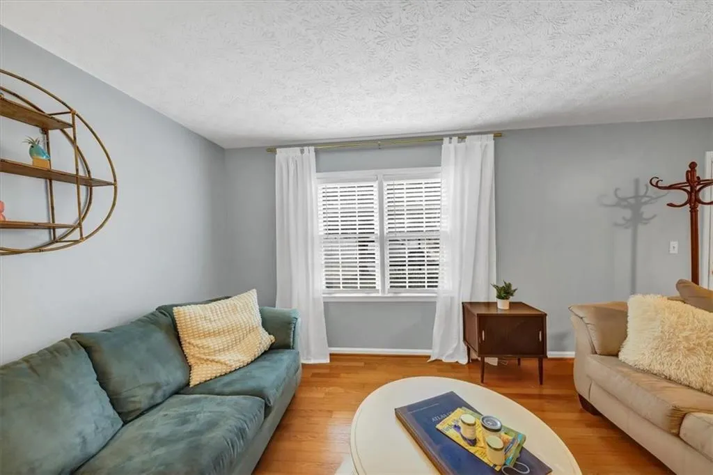 72 Monet Court Nw, Atlanta, Georgia 30327, 2 Bedrooms Bedrooms, 0 ,2 BathroomsBathrooms,Residential,Sold,72 Monet Court Nw,7439949