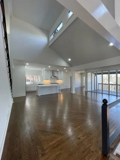 360 Kelson Drive, Sandy Springs, Georgia 30327, 5 Bedrooms Bedrooms, ,5 BathroomsBathrooms,Residential,Sold,360 Kelson Drive,7016946