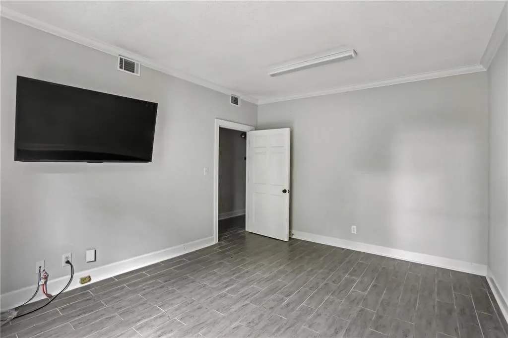 3017 Piedmont Road Ne Unit 200, Atlanta, Georgia 30305, 0 ,Commercial Sale,For Sale,3017 Piedmont Road Ne Unit 200,7594890