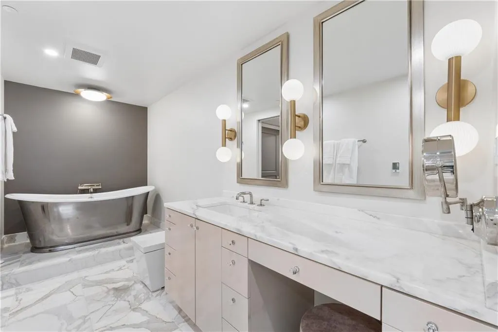75 14th Street Ne Unit 3640, Atlanta, Georgia 30309, 1 Bedroom Bedrooms, 0 ,1 BathroomBathrooms,Residential,For Sale,75 14th Street Ne Unit 3640,7744003