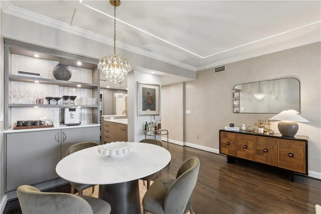 75 14th Street Ne Unit 3640, Atlanta, Georgia 30309, 1 Bedroom Bedrooms, 0 ,1 BathroomBathrooms,Residential,For Sale,75 14th Street Ne Unit 3640,7744003