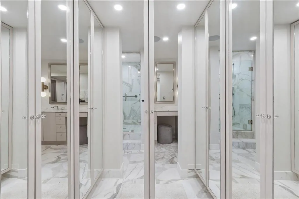 75 14th Street Ne Unit 3640, Atlanta, Georgia 30309, 1 Bedroom Bedrooms, 0 ,1 BathroomBathrooms,Residential,For Sale,75 14th Street Ne Unit 3640,7744003