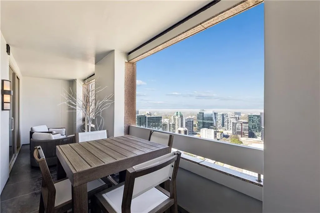75 14th Street Ne Unit 3640, Atlanta, Georgia 30309, 1 Bedroom Bedrooms, 0 ,1 BathroomBathrooms,Residential,For Sale,75 14th Street Ne Unit 3640,7744003