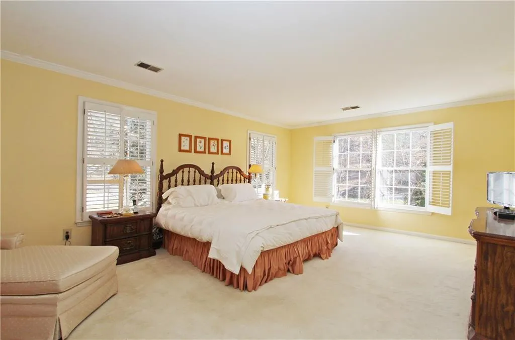 6030 Blackwater Trail, Atlanta, Georgia 30328, 4 Bedrooms Bedrooms, ,3 BathroomsBathrooms,Residential,Sold,6030 Blackwater Trail,5795582