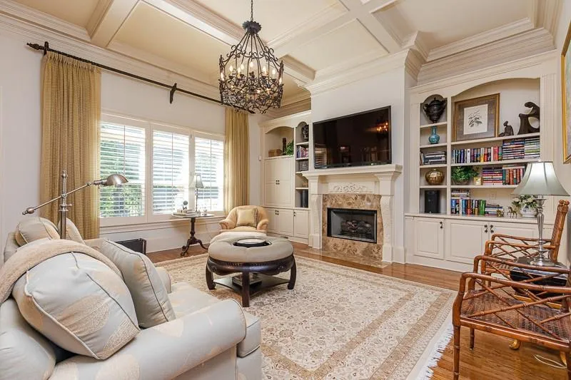 565 Glengate Cove, Atlanta, Georgia 30328, 7 Bedrooms Bedrooms, ,6 BathroomsBathrooms,Residential,Sold,565 Glengate Cove,6758913