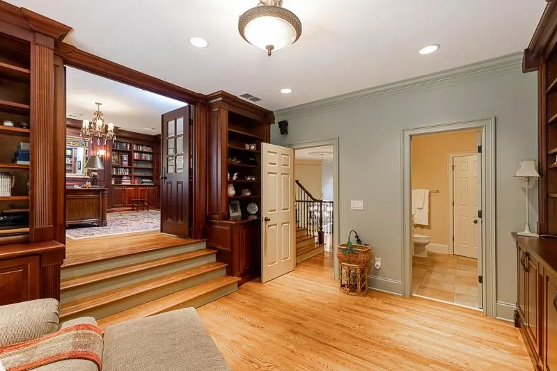 565 Glengate Cove, Atlanta, Georgia 30328, 7 Bedrooms Bedrooms, ,6 BathroomsBathrooms,Residential,Sold,565 Glengate Cove,6758913