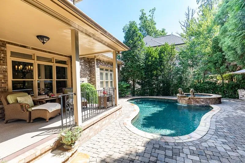 565 Glengate Cove, Atlanta, Georgia 30328, 7 Bedrooms Bedrooms, ,6 BathroomsBathrooms,Residential,Sold,565 Glengate Cove,6758913