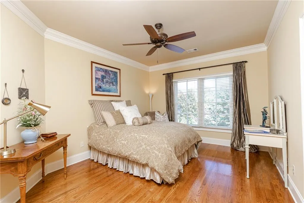 565 Glengate Cove, Atlanta, Georgia 30328, 7 Bedrooms Bedrooms, ,6 BathroomsBathrooms,Residential,Sold,565 Glengate Cove,6758913