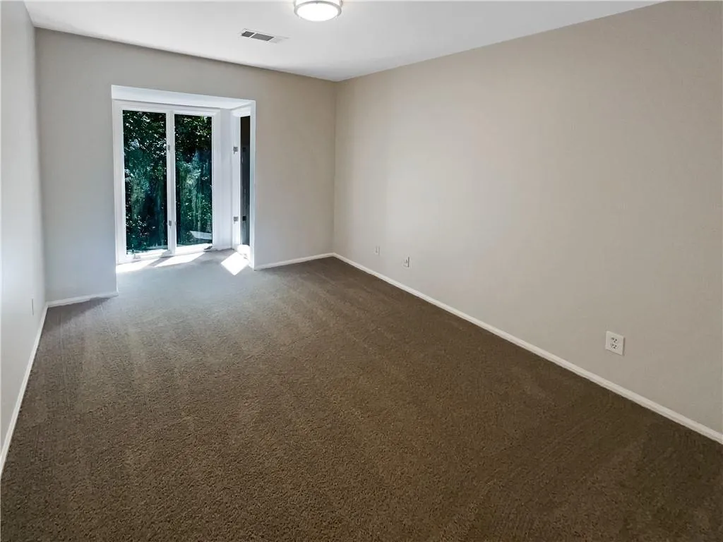 9 Willow Glen Ne, Atlanta, Georgia 30342, 3 Bedrooms Bedrooms, ,2 BathroomsBathrooms,Residential,Sold,9 Willow Glen Ne,7514421