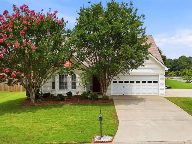 216 Lee Court, Canton, Georgia 30115