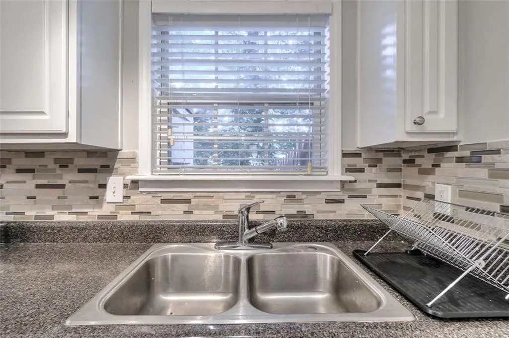 801 Brighton Point Unit 801, Atlanta, Georgia 30328, 2 Bedrooms Bedrooms, ,2 BathroomsBathrooms,Residential,Sold,801 Brighton Point Unit 801,6048455