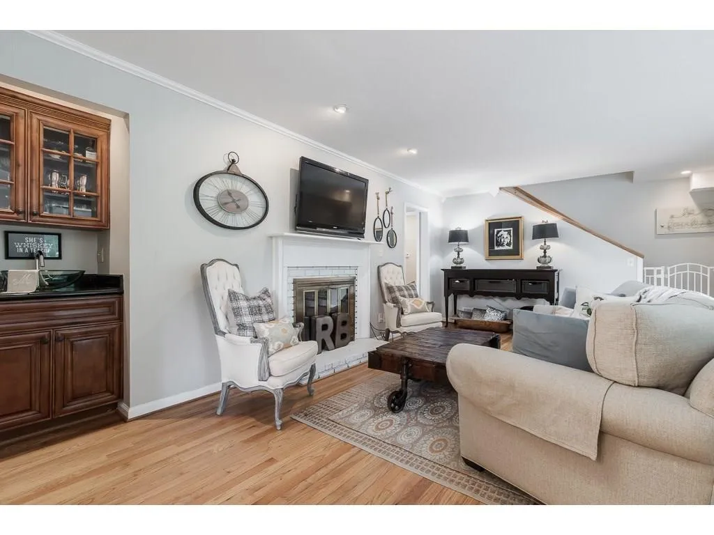 7000 Brandon Mill Road, Sandy Springs, Georgia 30328, 5 Bedrooms Bedrooms, ,4 BathroomsBathrooms,Residential,Sold,7000 Brandon Mill Road,6100254