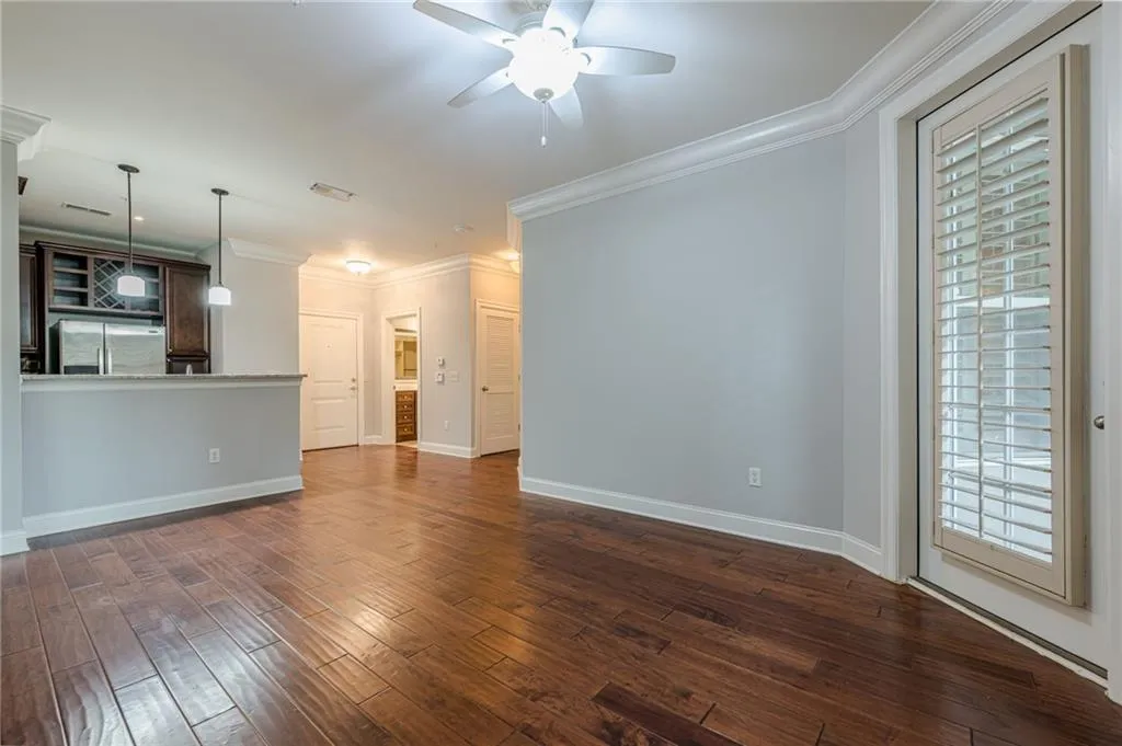901 Abernathy Road Ne Unit 2070, Atlanta, Georgia 30328, 2 Bedrooms Bedrooms, ,2 BathroomsBathrooms,Residential,For Sale,901 Abernathy Road Ne Unit 2070,7615742