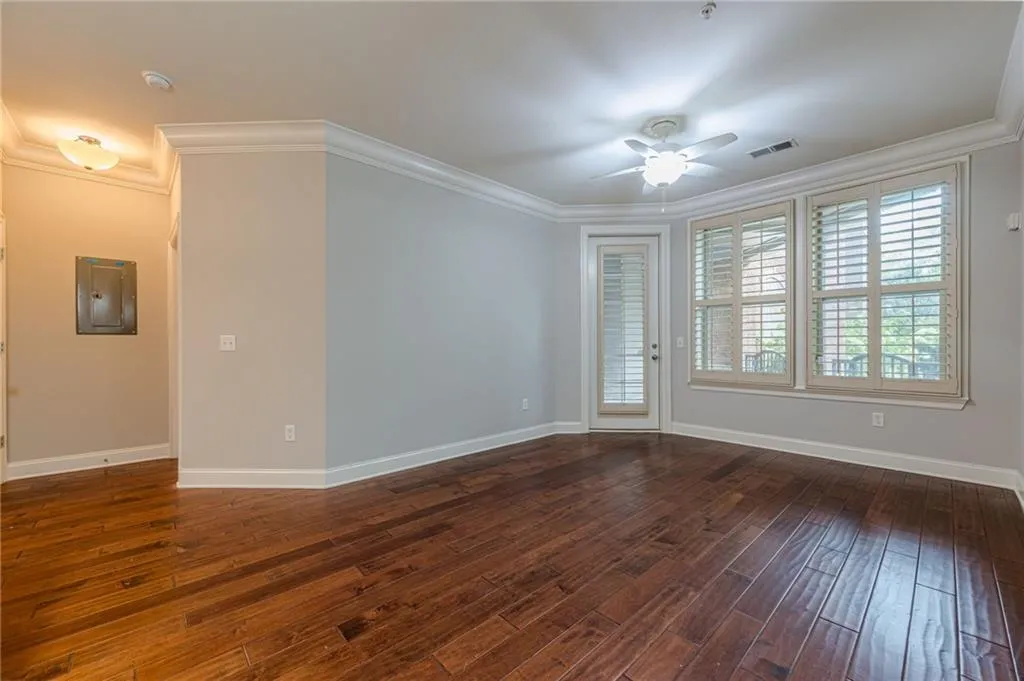 901 Abernathy Road Ne Unit 2070, Atlanta, Georgia 30328, 2 Bedrooms Bedrooms, ,2 BathroomsBathrooms,Residential,For Sale,901 Abernathy Road Ne Unit 2070,7615742