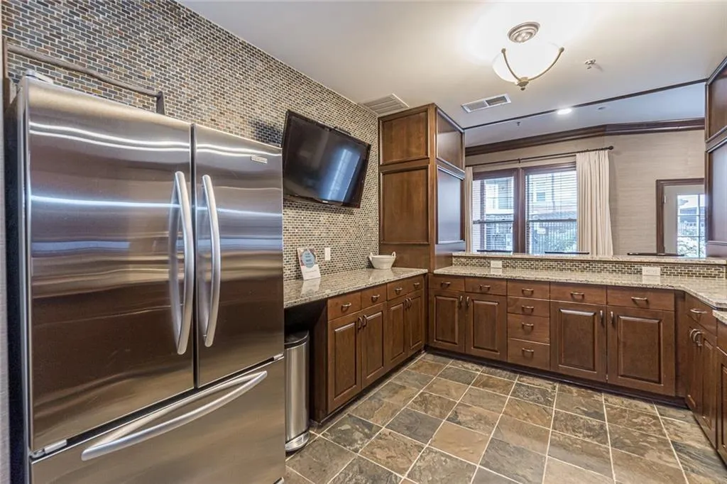 901 Abernathy Road Ne Unit 2070, Atlanta, Georgia 30328, 2 Bedrooms Bedrooms, ,2 BathroomsBathrooms,Residential,For Sale,901 Abernathy Road Ne Unit 2070,7615742