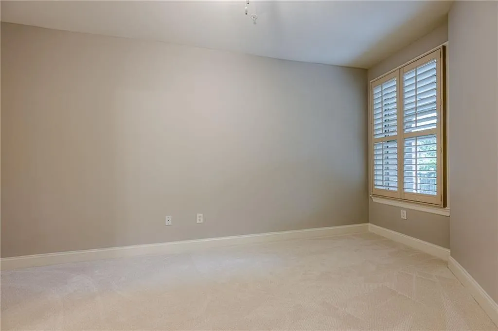 901 Abernathy Road Ne Unit 2070, Atlanta, Georgia 30328, 2 Bedrooms Bedrooms, ,2 BathroomsBathrooms,Residential,For Sale,901 Abernathy Road Ne Unit 2070,7615742