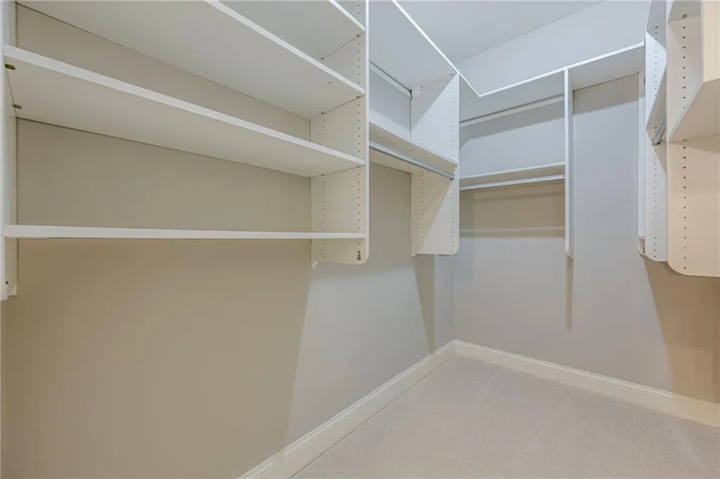 901 Abernathy Road Ne Unit 2070, Atlanta, Georgia 30328, 2 Bedrooms Bedrooms, ,2 BathroomsBathrooms,Residential,For Sale,901 Abernathy Road Ne Unit 2070,7615742