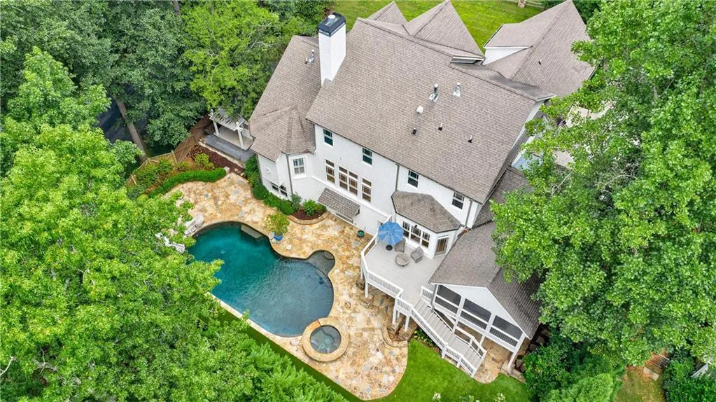 409 Brookfield Drive, Atlanta, Georgia 30342, 6 Bedrooms Bedrooms, ,5 BathroomsBathrooms,Residential,Sold,409 Brookfield Drive,6599196