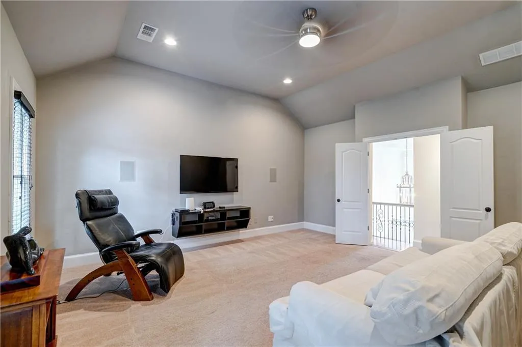 409 Brookfield Drive, Atlanta, Georgia 30342, 6 Bedrooms Bedrooms, ,5 BathroomsBathrooms,Residential,Sold,409 Brookfield Drive,6599196
