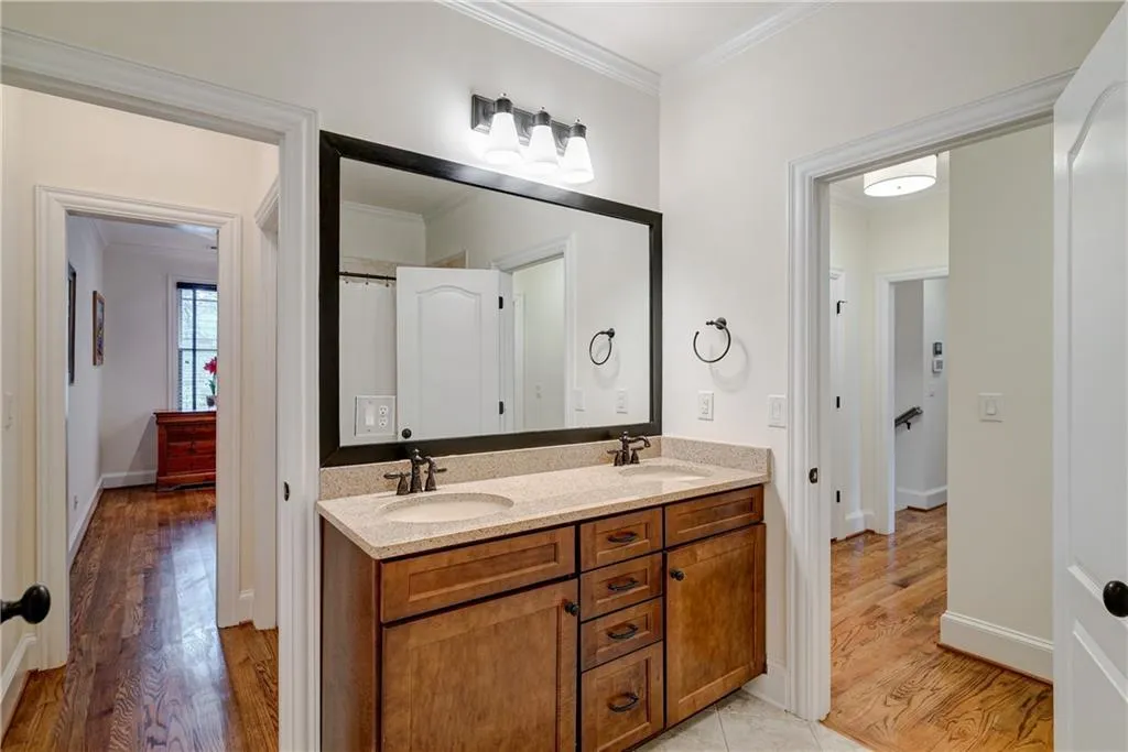 409 Brookfield Drive, Atlanta, Georgia 30342, 6 Bedrooms Bedrooms, ,5 BathroomsBathrooms,Residential,Sold,409 Brookfield Drive,6599196