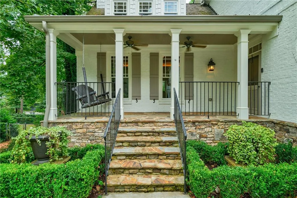 409 Brookfield Drive, Atlanta, Georgia 30342, 6 Bedrooms Bedrooms, ,5 BathroomsBathrooms,Residential,Sold,409 Brookfield Drive,6599196
