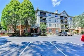 5559 Glendridge Dr Unit 1409, Atlanta, Georgia 30342, 2 Bedrooms Bedrooms, ,2 BathroomsBathrooms,Residential,For Sale,5559 Glendridge Dr Unit 1409,7758954
