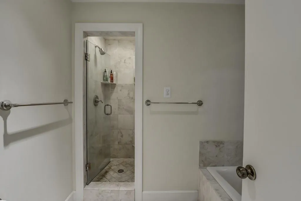 520 Rivercrest Court, Atlanta, Georgia 30328, 5 Bedrooms Bedrooms, ,4 BathroomsBathrooms,Residential,Sold,520 Rivercrest Court,5639866