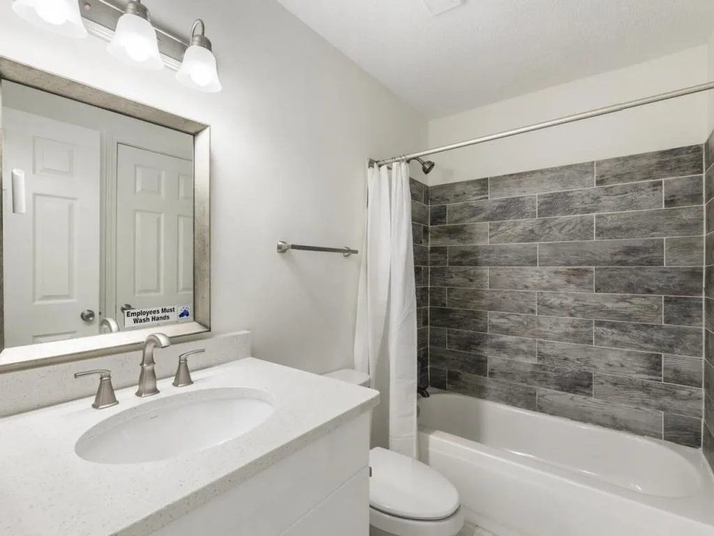 3112 Santa Fe Parkway, Sandy Springs, Georgia 30350, 2 Bedrooms Bedrooms, ,2 BathroomsBathrooms,Residential,Sold,3112 Santa Fe Parkway,7360047