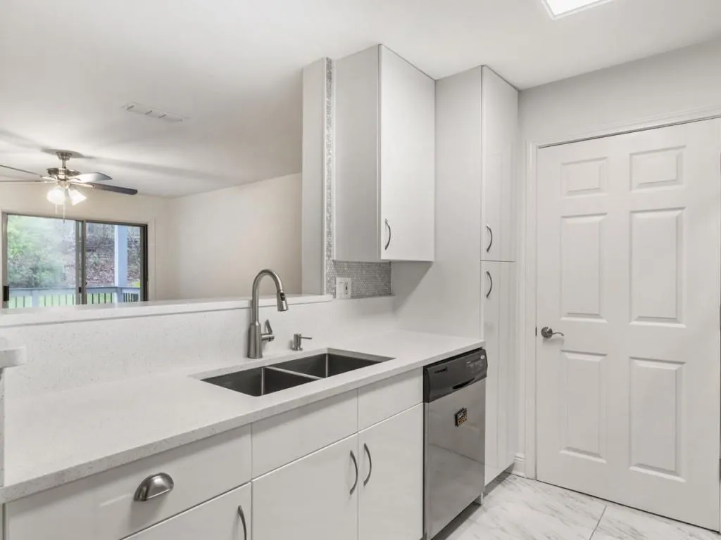 3112 Santa Fe Parkway, Sandy Springs, Georgia 30350, 2 Bedrooms Bedrooms, ,2 BathroomsBathrooms,Residential,Sold,3112 Santa Fe Parkway,7360047