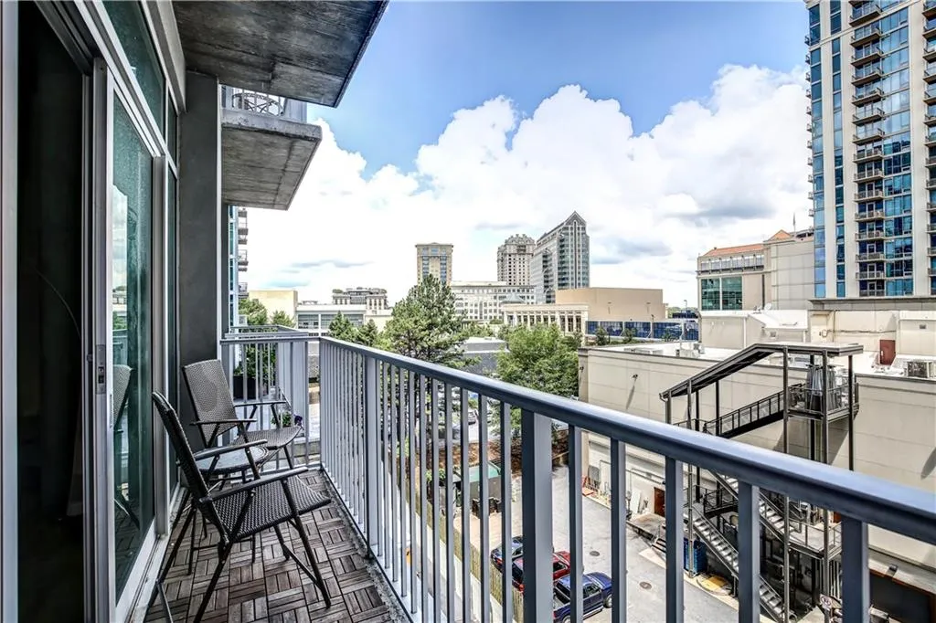 250 Pharr Road Unit 601, Atlanta, Georgia 30305, 1 Bedroom Bedrooms, ,1 BathroomBathrooms,Residential,Sold,250 Pharr Road Unit 601,5959271