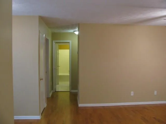 8740 Roswell Road Unit 2c, Sandy Springs, Georgia 30350, 2 Bedrooms Bedrooms, ,2 BathroomsBathrooms,Residential,Sold,8740 Roswell Road Unit 2c,5771336