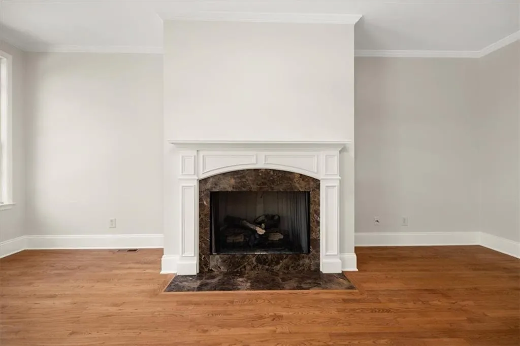 5579 Julian Place, Atlanta, Georgia 30342, 4 Bedrooms Bedrooms, ,3 BathroomsBathrooms,Residential,Sold,5579 Julian Place,7504850
