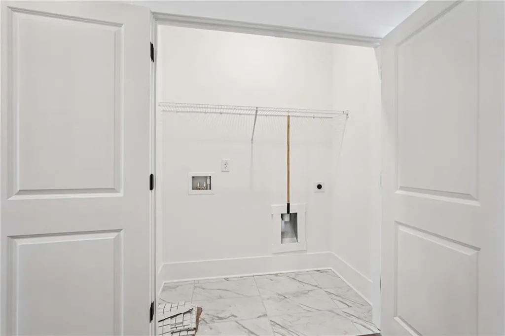 Laundry conveniently located on the 2nd floor.