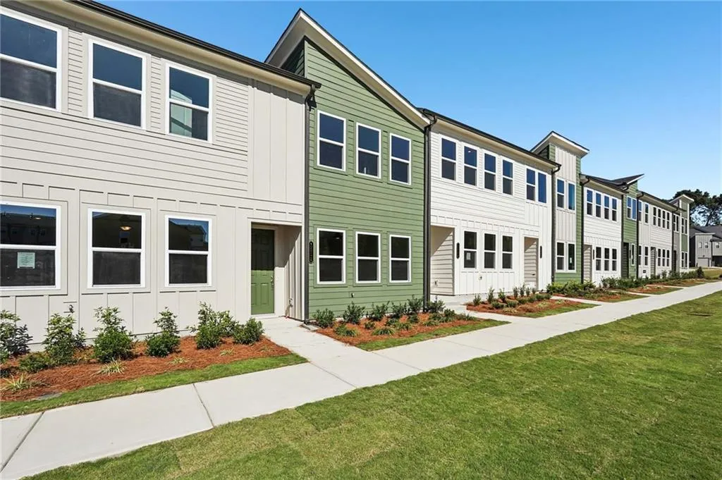 1552 Bryson Drive Nw, Atlanta, Georgia 30318, 3 Bedrooms Bedrooms, ,2 BathroomsBathrooms,Residential,For Sale,1552 Bryson Drive Nw,7672161