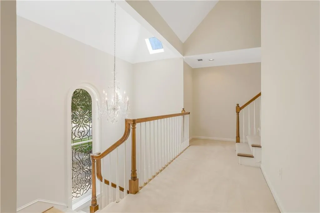 2705 Braffington Court, Sandy Springs, Georgia 30350, 4 Bedrooms Bedrooms, ,4 BathroomsBathrooms,Residential,Sold,2705 Braffington Court,6918685