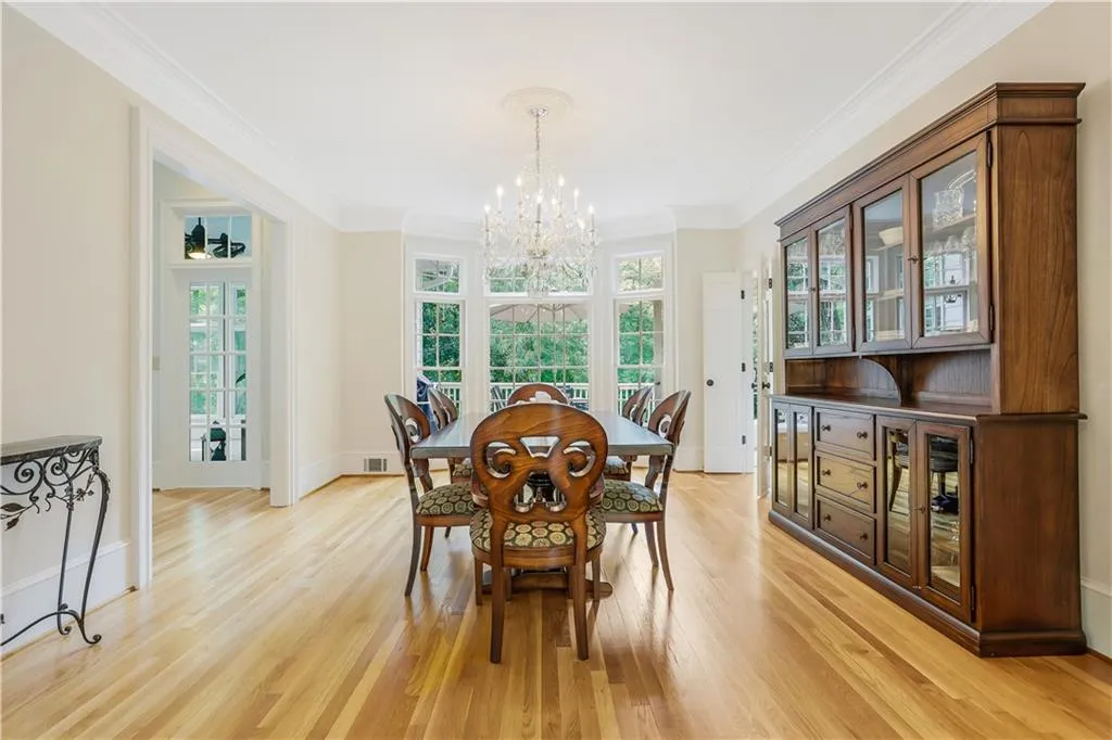 2705 Braffington Court, Sandy Springs, Georgia 30350, 4 Bedrooms Bedrooms, ,4 BathroomsBathrooms,Residential,Sold,2705 Braffington Court,6918685