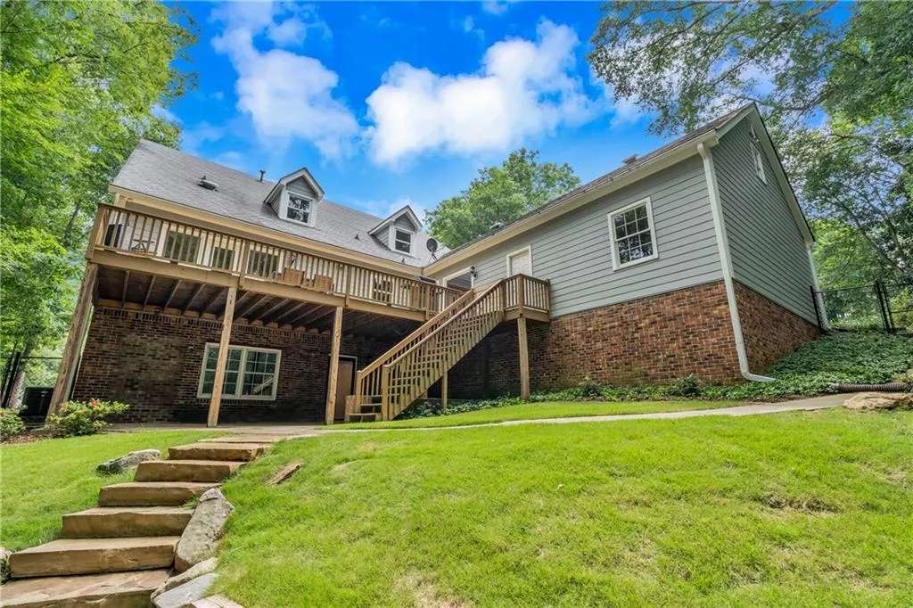 630 River Chase Point, Sandy Springs, Georgia 30328, 5 Bedrooms Bedrooms, ,4 BathroomsBathrooms,Residential,Sold,630 River Chase Point,6595345