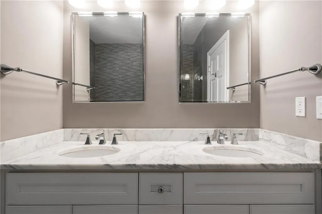 630 River Chase Point, Sandy Springs, Georgia 30328, 5 Bedrooms Bedrooms, ,4 BathroomsBathrooms,Residential,Sold,630 River Chase Point,6595345