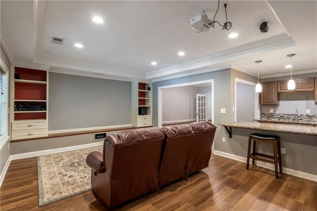 630 River Chase Point, Sandy Springs, Georgia 30328, 5 Bedrooms Bedrooms, ,4 BathroomsBathrooms,Residential,Sold,630 River Chase Point,6595345