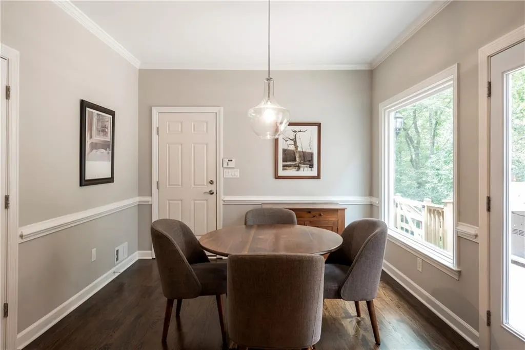 630 River Chase Point, Sandy Springs, Georgia 30328, 5 Bedrooms Bedrooms, ,4 BathroomsBathrooms,Residential,Sold,630 River Chase Point,6595345