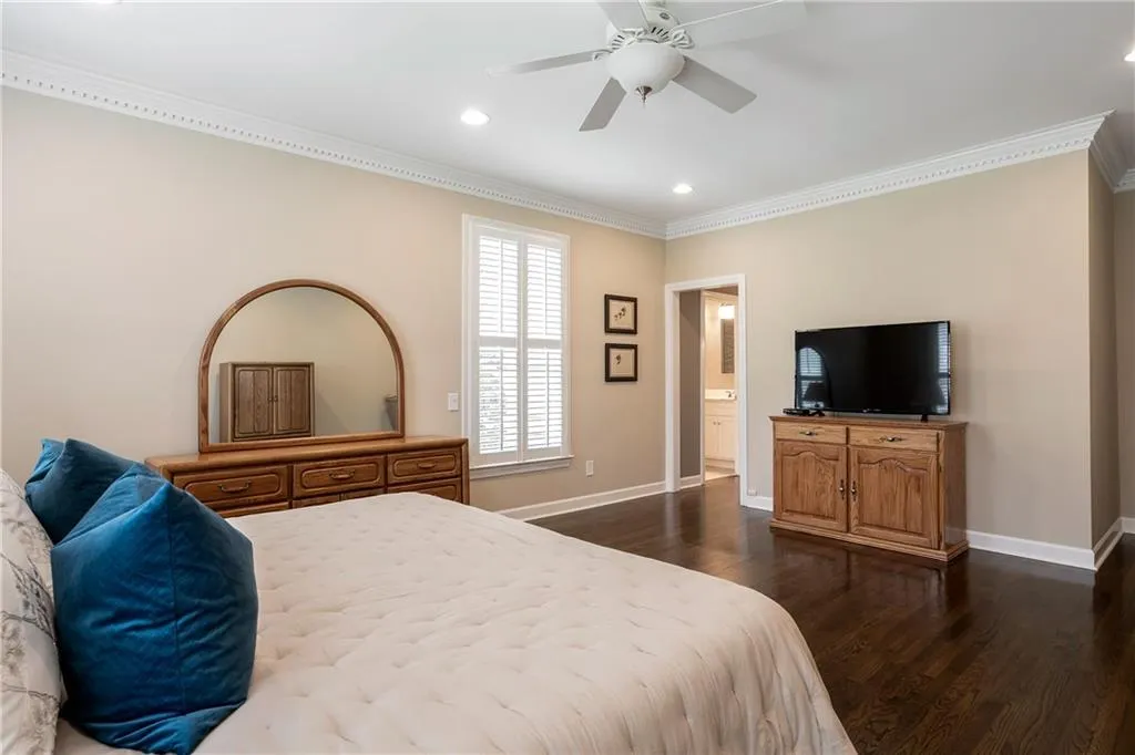 630 River Chase Point, Sandy Springs, Georgia 30328, 5 Bedrooms Bedrooms, ,4 BathroomsBathrooms,Residential,Sold,630 River Chase Point,6595345