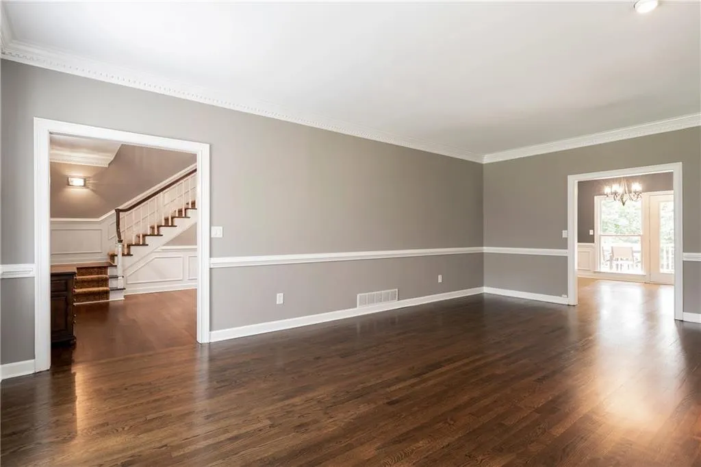 630 River Chase Point, Sandy Springs, Georgia 30328, 5 Bedrooms Bedrooms, ,4 BathroomsBathrooms,Residential,Sold,630 River Chase Point,6595345