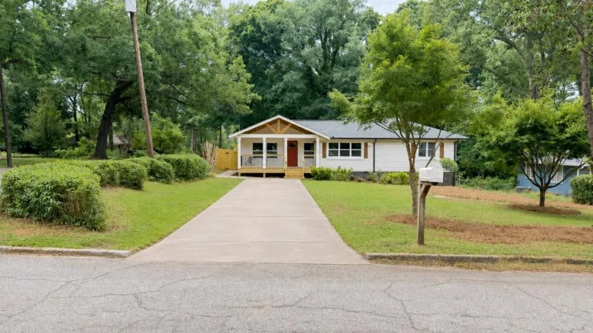 3491 Maplehurst Drive, Decatur, Georgia 30032