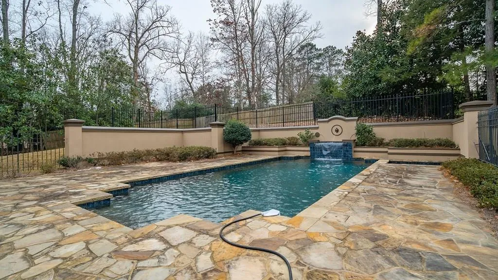 725 Riley Place, Atlanta, Georgia 30327, 8 Bedrooms Bedrooms, ,9 BathroomsBathrooms,Residential,Sold,725 Riley Place,5941839