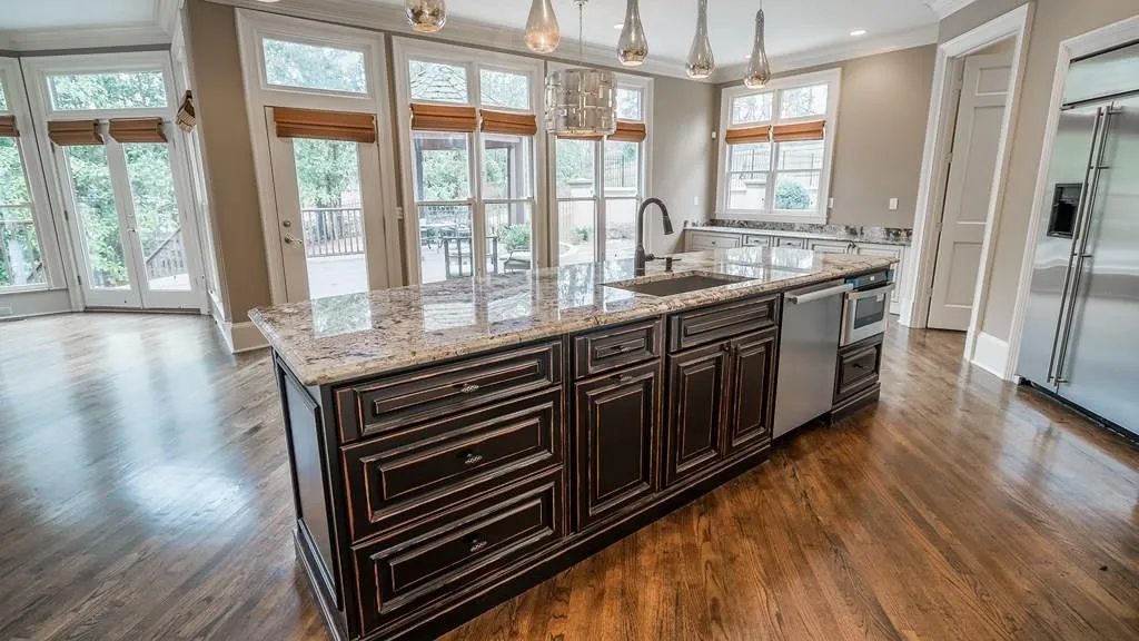 725 Riley Place, Atlanta, Georgia 30327, 8 Bedrooms Bedrooms, ,9 BathroomsBathrooms,Residential,Sold,725 Riley Place,5941839