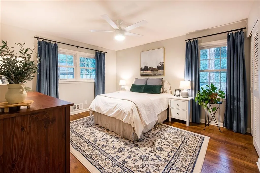 330 Brook Drive, Atlanta, Georgia 30328, 3 Bedrooms Bedrooms, ,2 BathroomsBathrooms,Residential,Sold,330 Brook Drive,7158511
