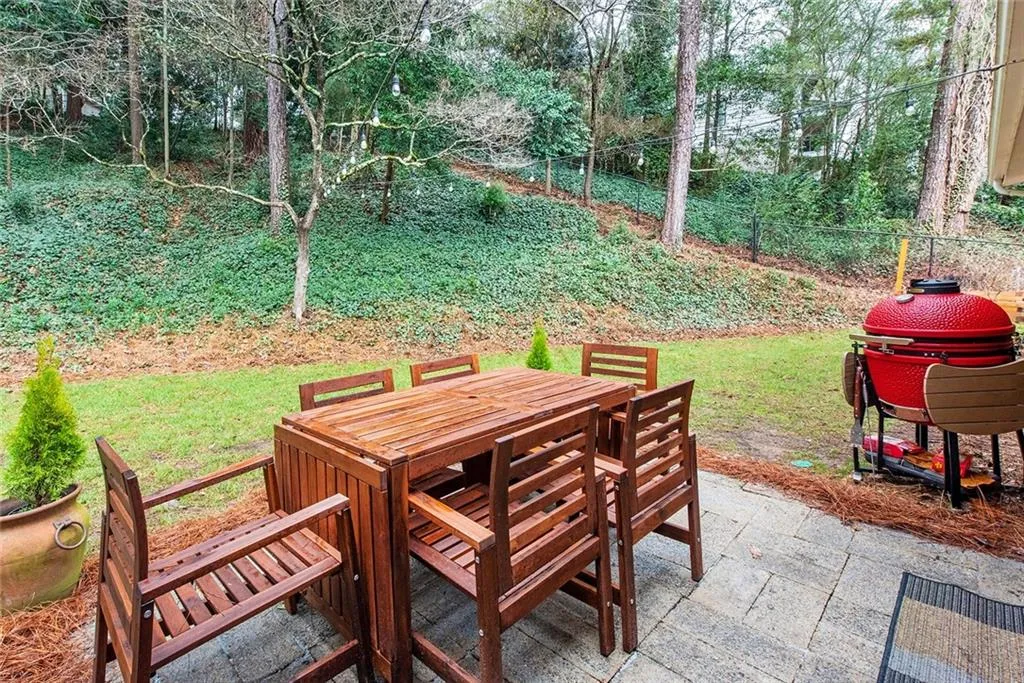 330 Brook Drive, Atlanta, Georgia 30328, 3 Bedrooms Bedrooms, ,2 BathroomsBathrooms,Residential,Sold,330 Brook Drive,7158511