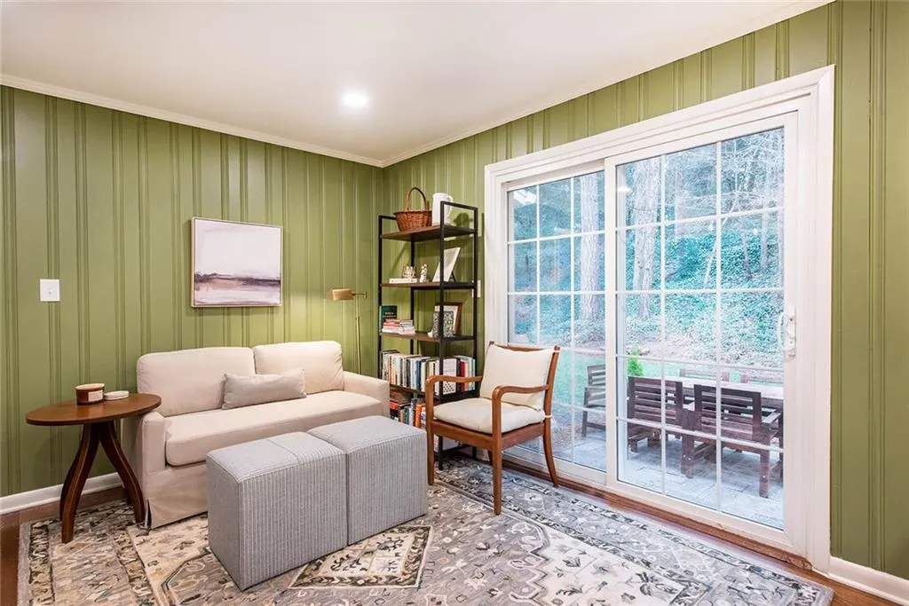 330 Brook Drive, Atlanta, Georgia 30328, 3 Bedrooms Bedrooms, ,2 BathroomsBathrooms,Residential,Sold,330 Brook Drive,7158511